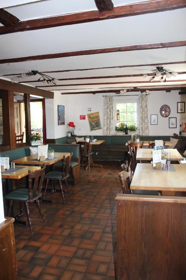 Hotel Restaurant Landgasthof Zum Hauschen Rösrath Exterior foto